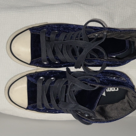 CONVERSE Velvet Size 7 Navy High-Top Sneakers with Studs - Picture 13 of 15